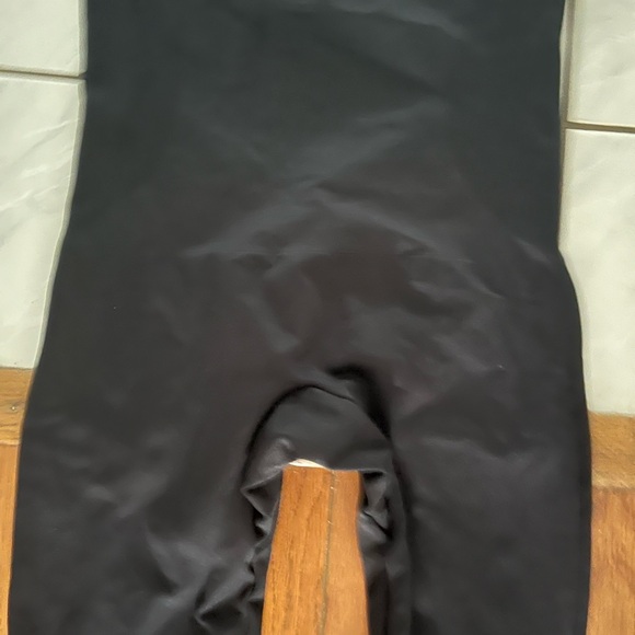 Shapermint Size L Black High-Waisted Shaping Leggings - Picture 3 of 6